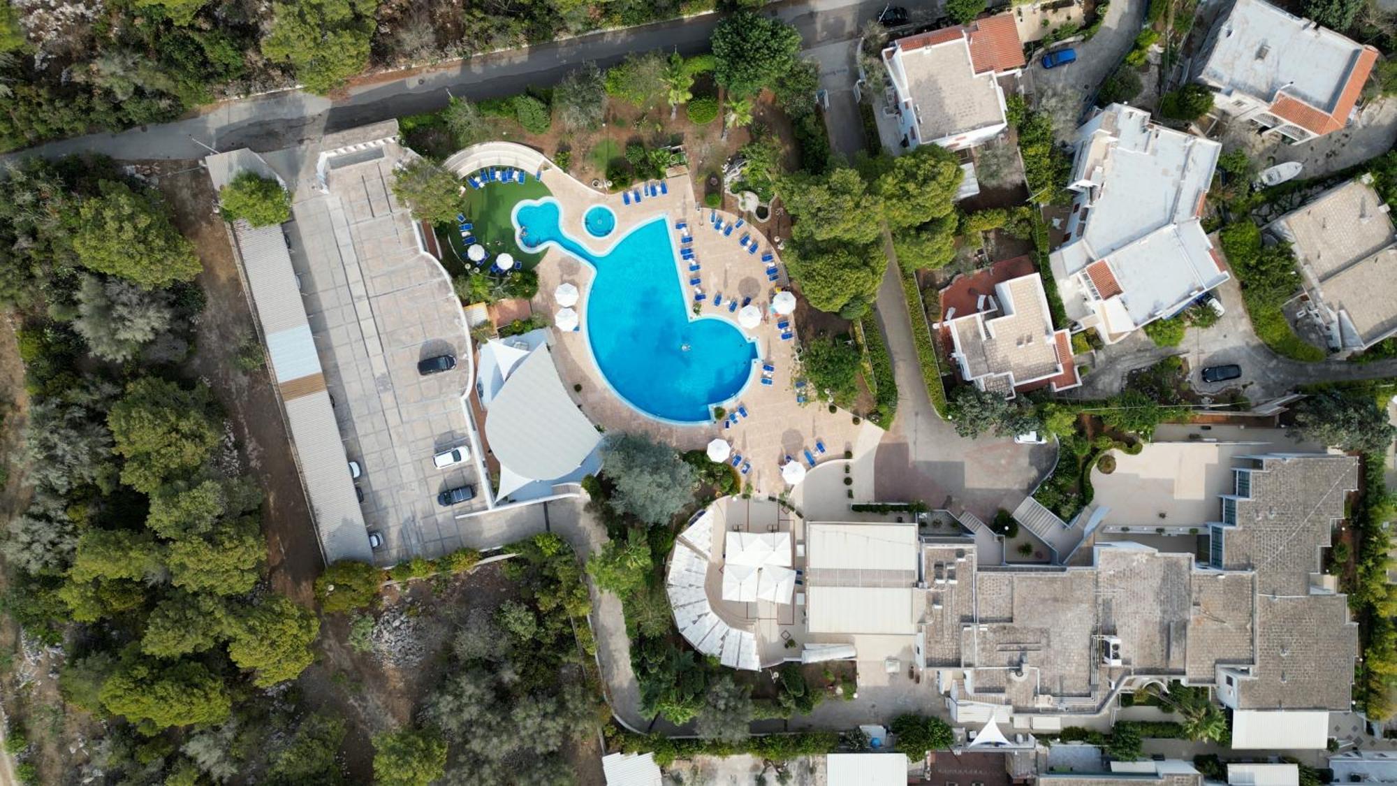 Hotel Santa Lucia サンタ・チェザーレア・テルメ エクステリア 写真